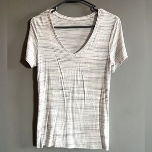 Apt. 9 V-Neck Shirt